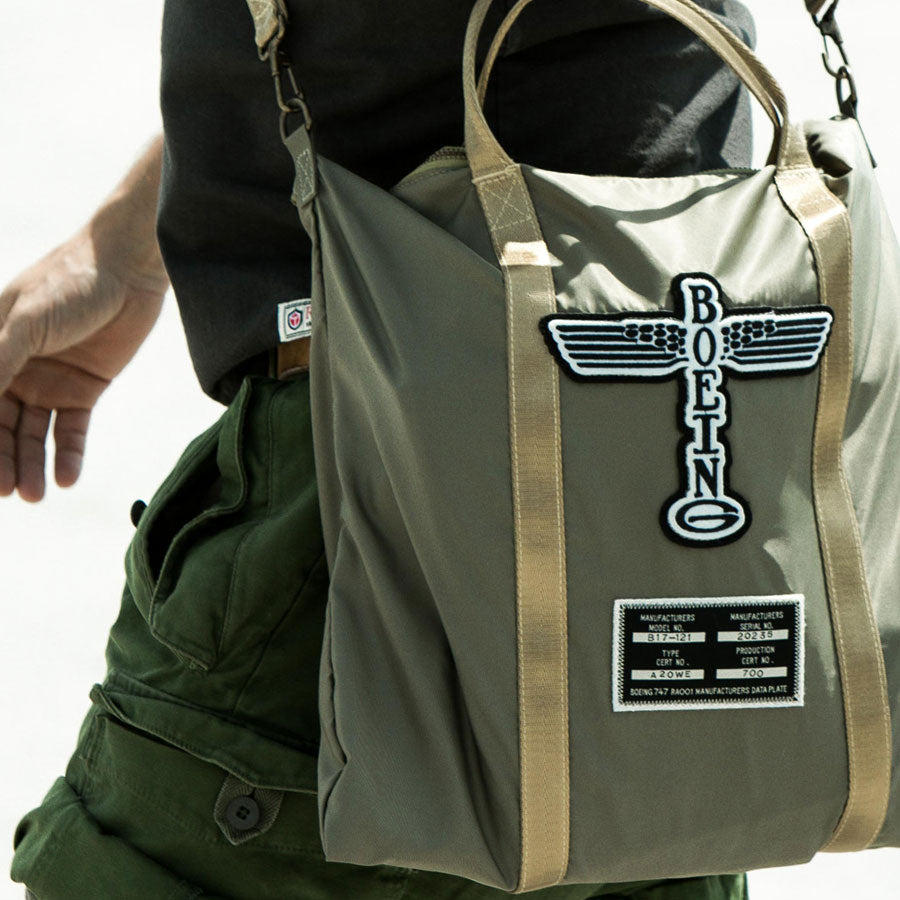 Red Canoe - Boeing Vintage Logo Helmet Bag - Army Sale, Lifestyle Front