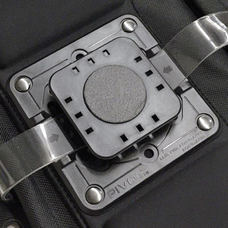 PIVOT Low Profile Kneeboard Adapter installed on a FlyBoys pilot kneeboard