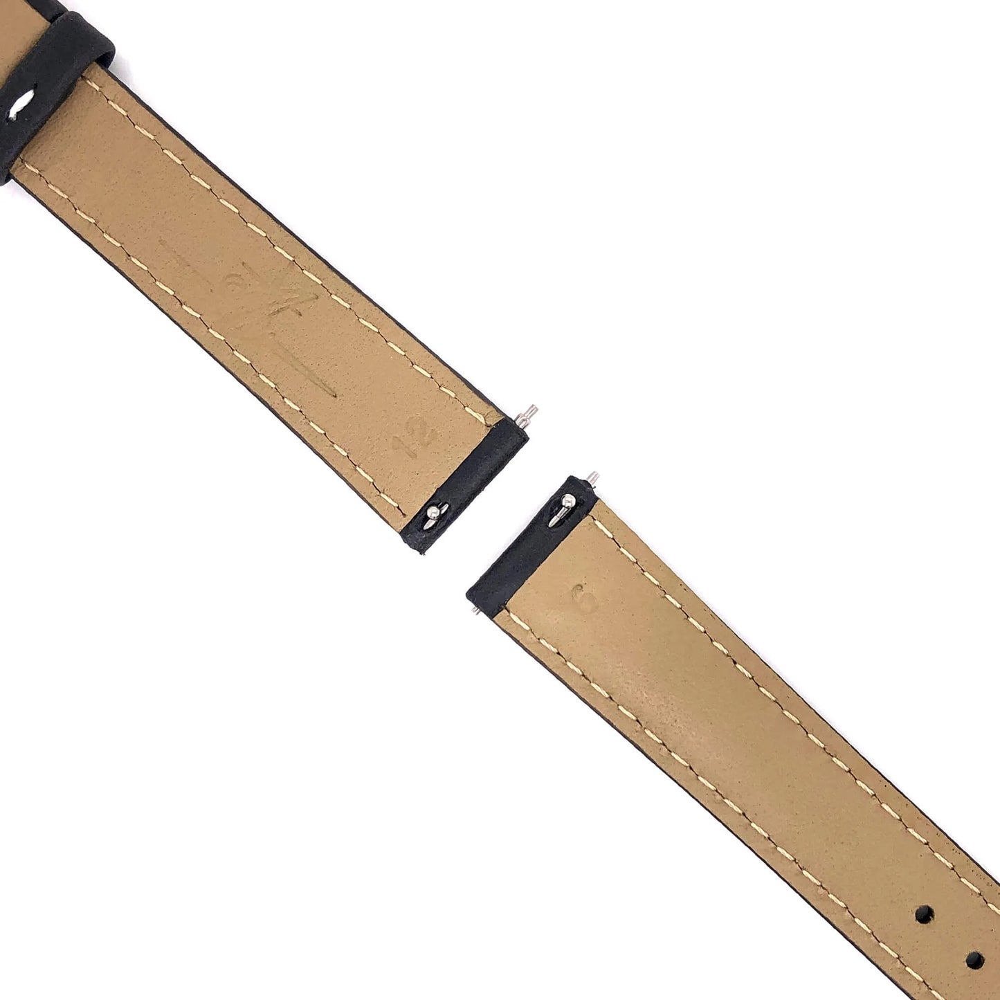 Close-Up of Quick-Release Pin System on Abingdon 16mm Black Oil-Tan Leather Watch Band – Contrast Stitch