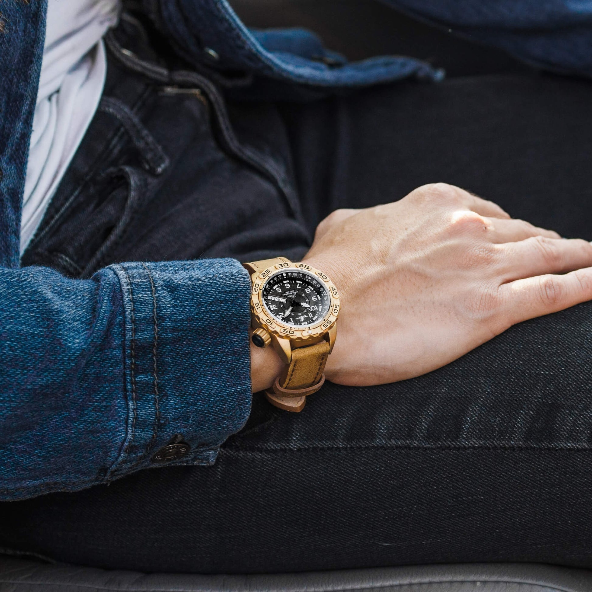 Jane Women's Tactical Watch “Outlaw” with Tan Leather Strap and Black Dial, Shown on Wrist for Everyday Wear Example