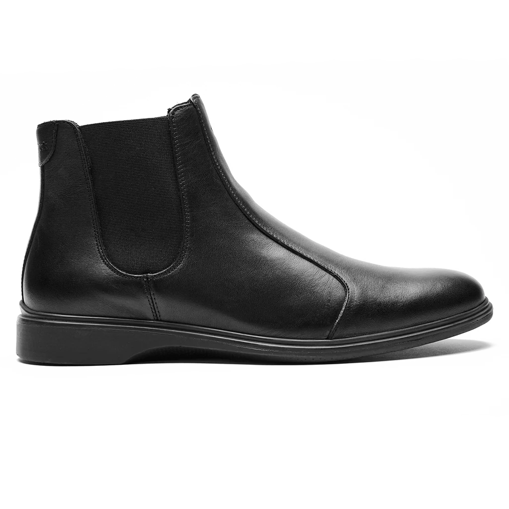 Amberjack Chelsea Obsidian black pilot boot, left side view, elastic side gore slip-on construction | Right