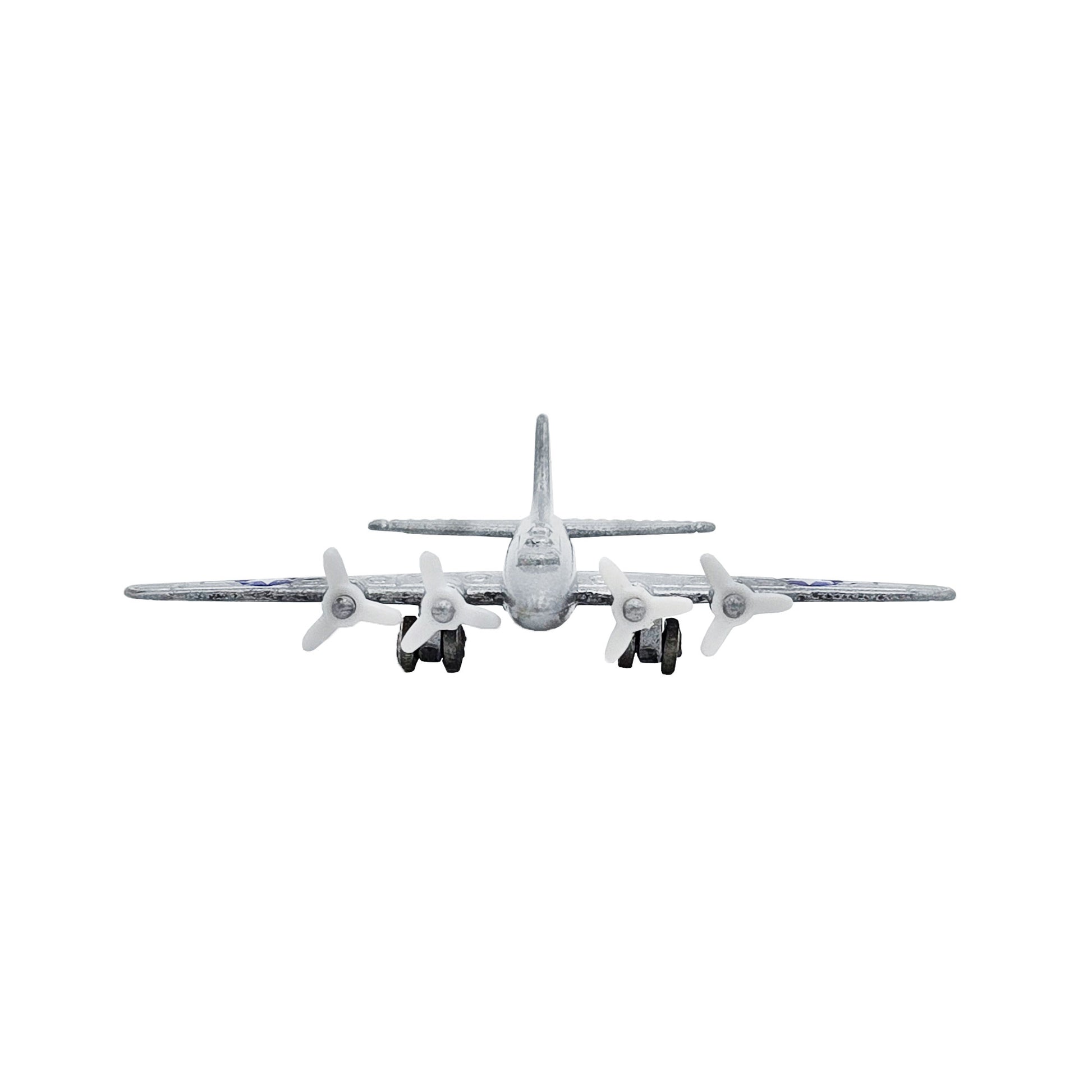 WowToyz B-17 Flying Fortress Silver – Nose Front View