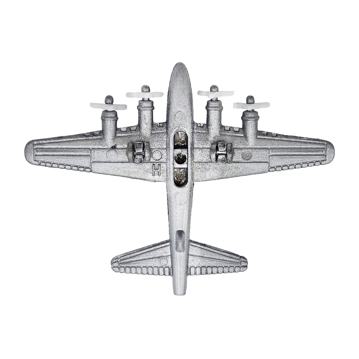 WowToyz B-17 Flying Fortress Silver – Underside View