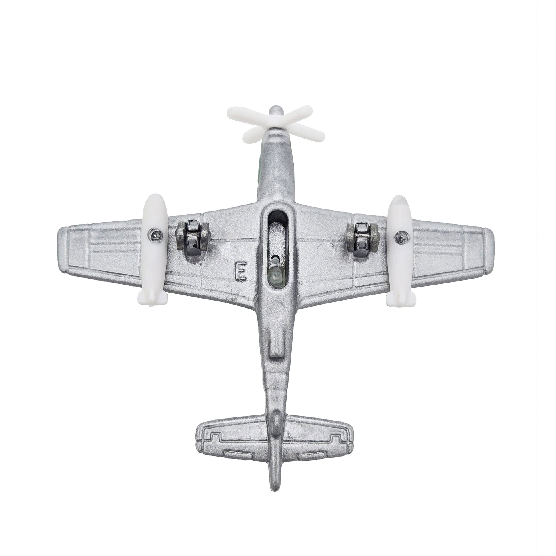WowToyz P-51 Mustang Green – Underside View