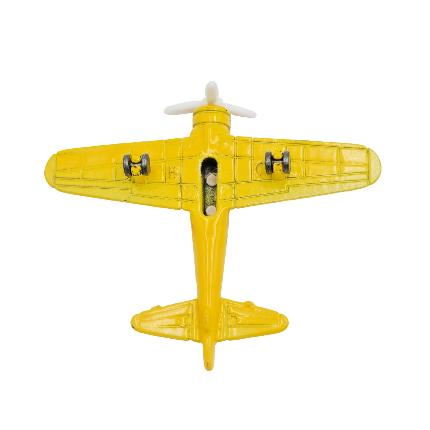 WowToyz Zero Fighter Yellow – Underside View