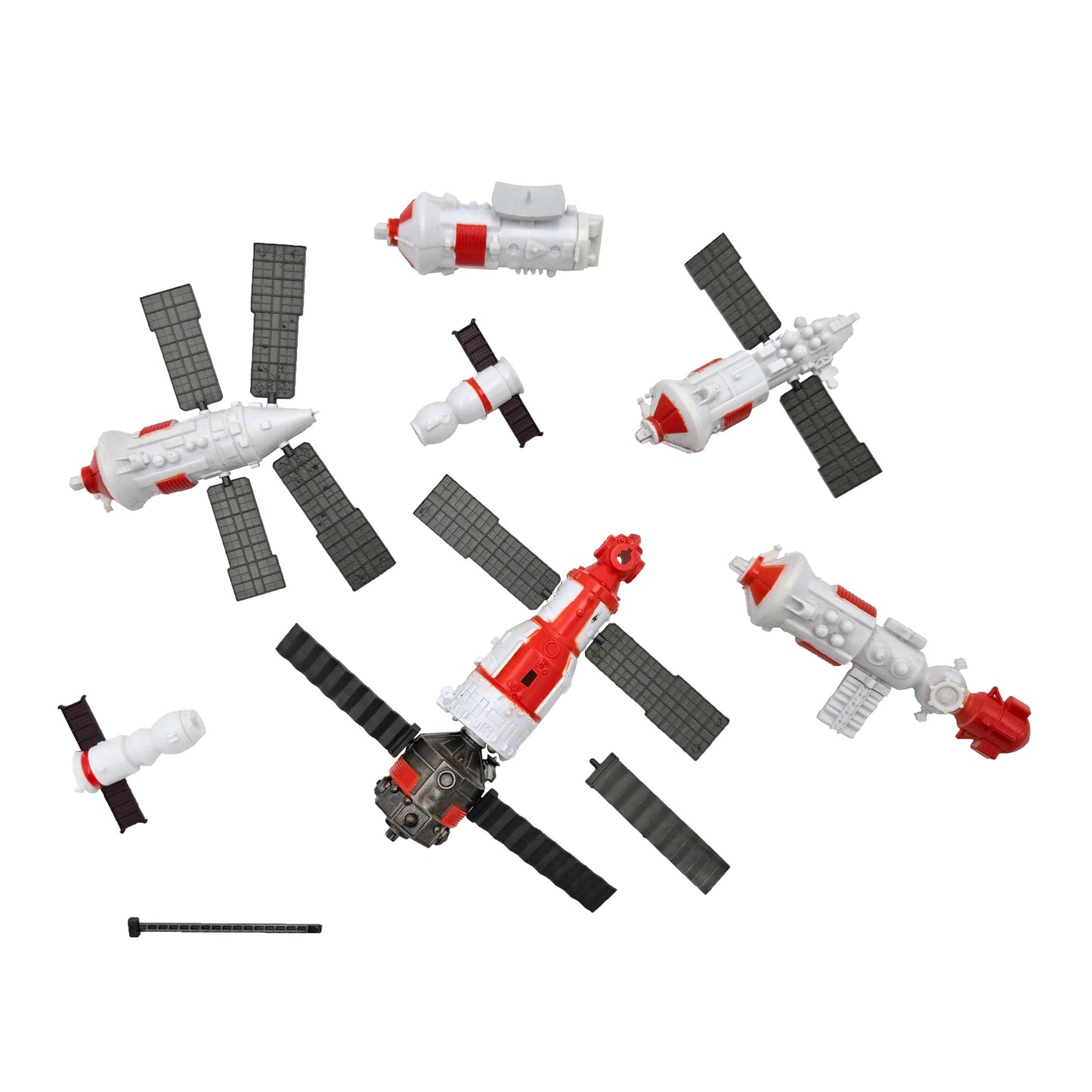 WowToyz® - In Air® E-Z™ Build Model Kit Space Station Mir