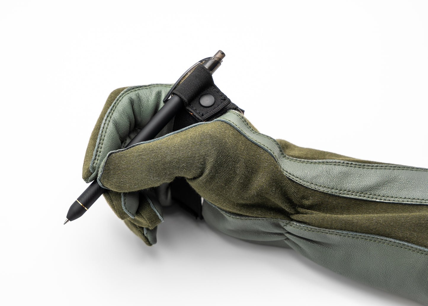 FlyBoys Deluxe aviation pen loop allowing natural writing angle for cockpit note taking