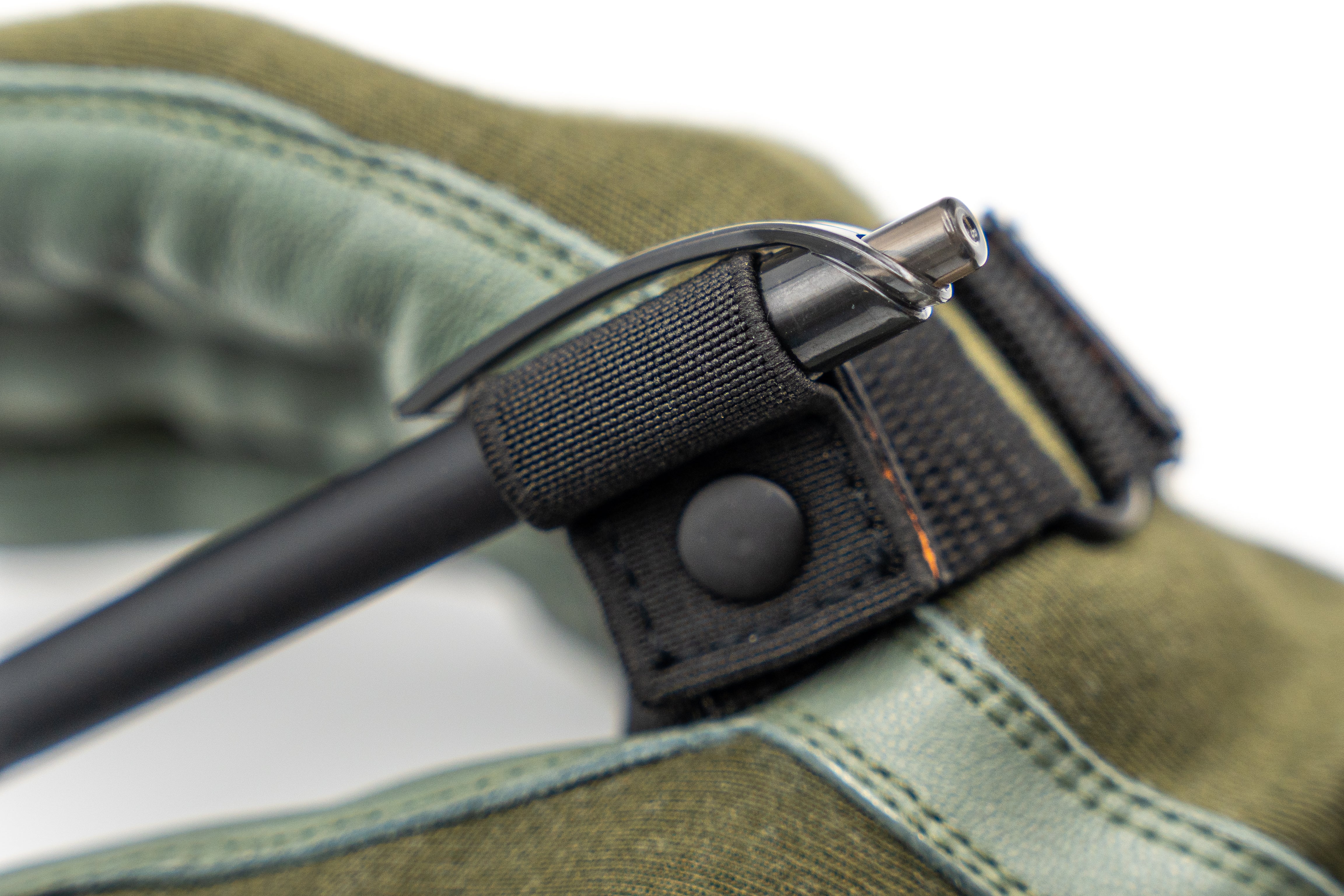 FlyBoys Deluxe Pilot Pen Holder Loop – Adjustable – Pilots HQ LLC.