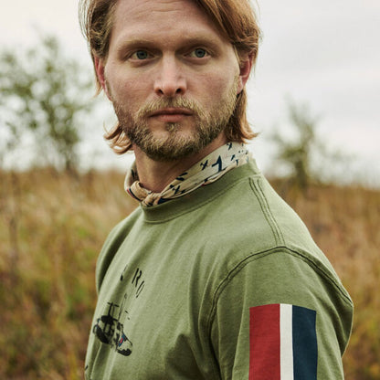 Red Canoe - Avro Lancaster T-Shirt, hunting