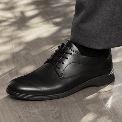 Amberjack The Original Obsidian black pilot dress oxford shoe, left side view, TSA-compliant lace-up | Lifestyle Single Shoe