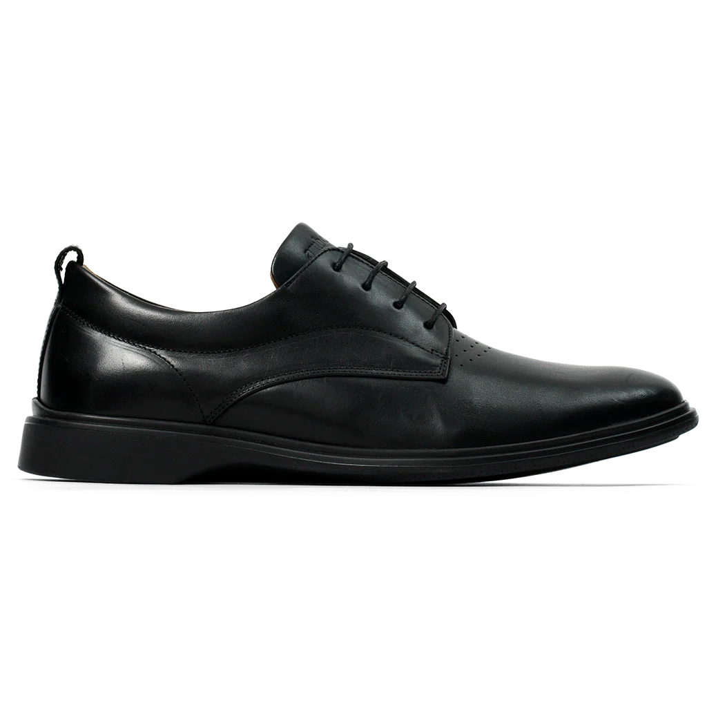 Amberjack The Original Obsidian black pilot dress oxford shoe, left side view, TSA-compliant lace-up | Right