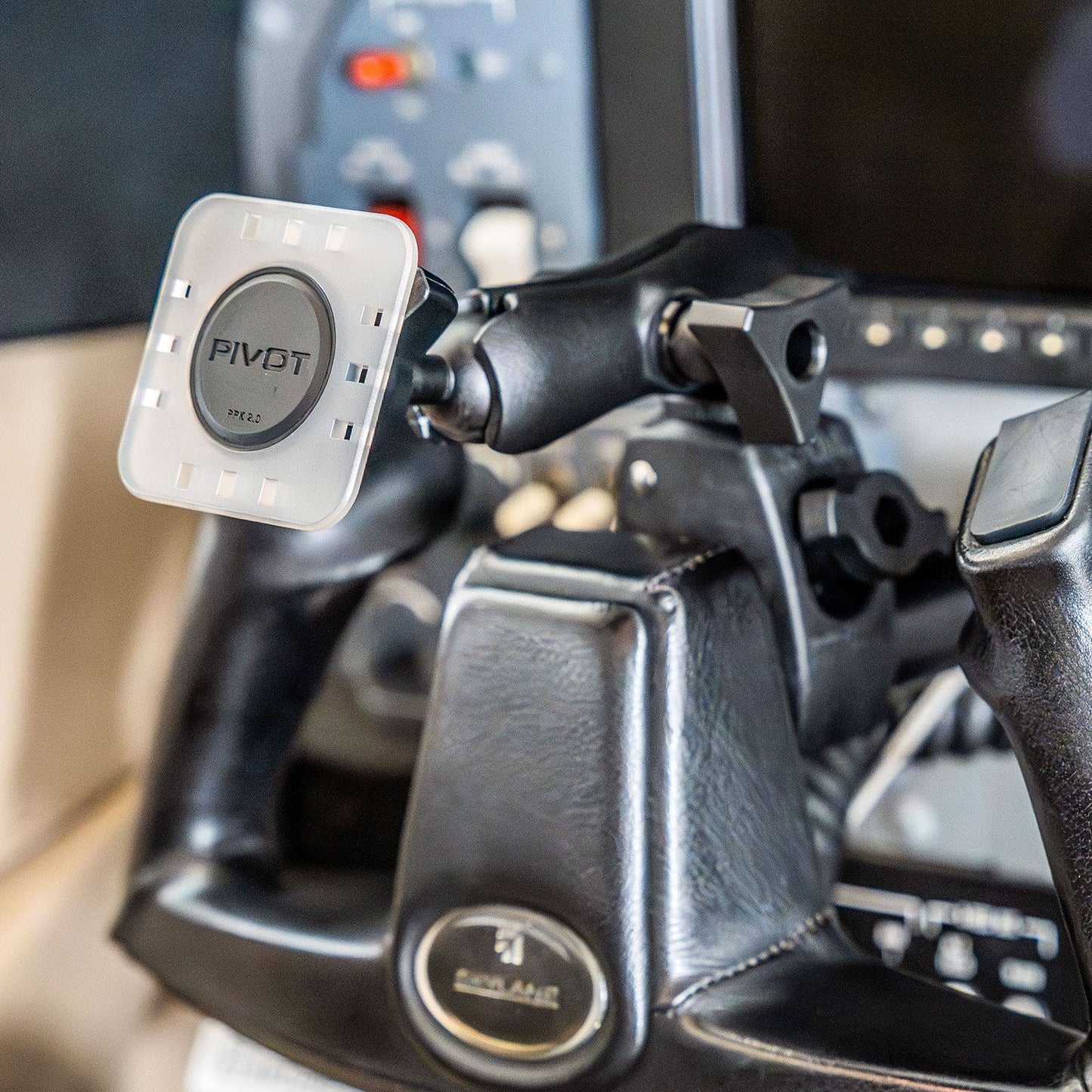 PIVOT Claw Mount installed on an aircraft yoke with a compatible PIVOT iPad case