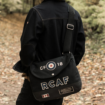 Red Canoe - RCAF CF-18 Shoulder Bag - Navy, Lifestyle Front