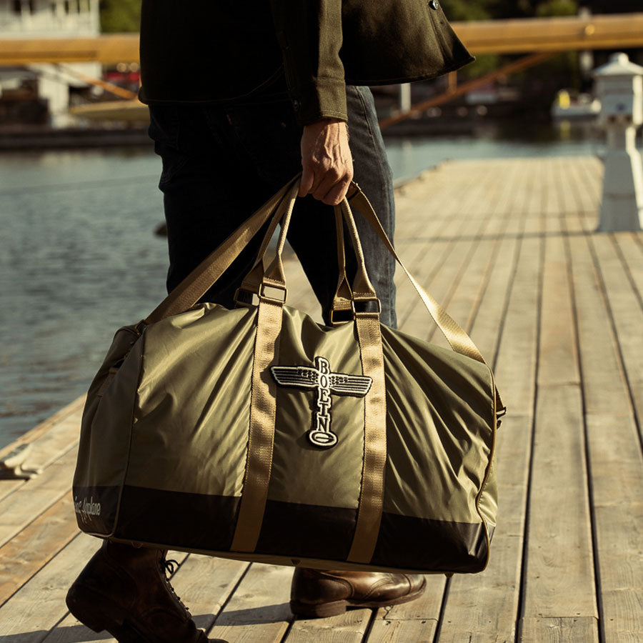 Red Canoe - Boeing Vintage Logo Duffle Bag - Army Sale, Lifestyle Front
