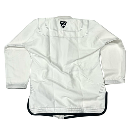 Zed Honra Women’s Alpha Gi – Back View of White BJJ Kimono Jacket with Reinforced Stitching