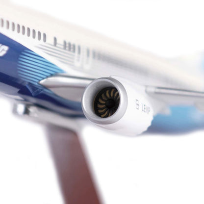 Boeing - 737 MAX 9 1/200 Snap Model