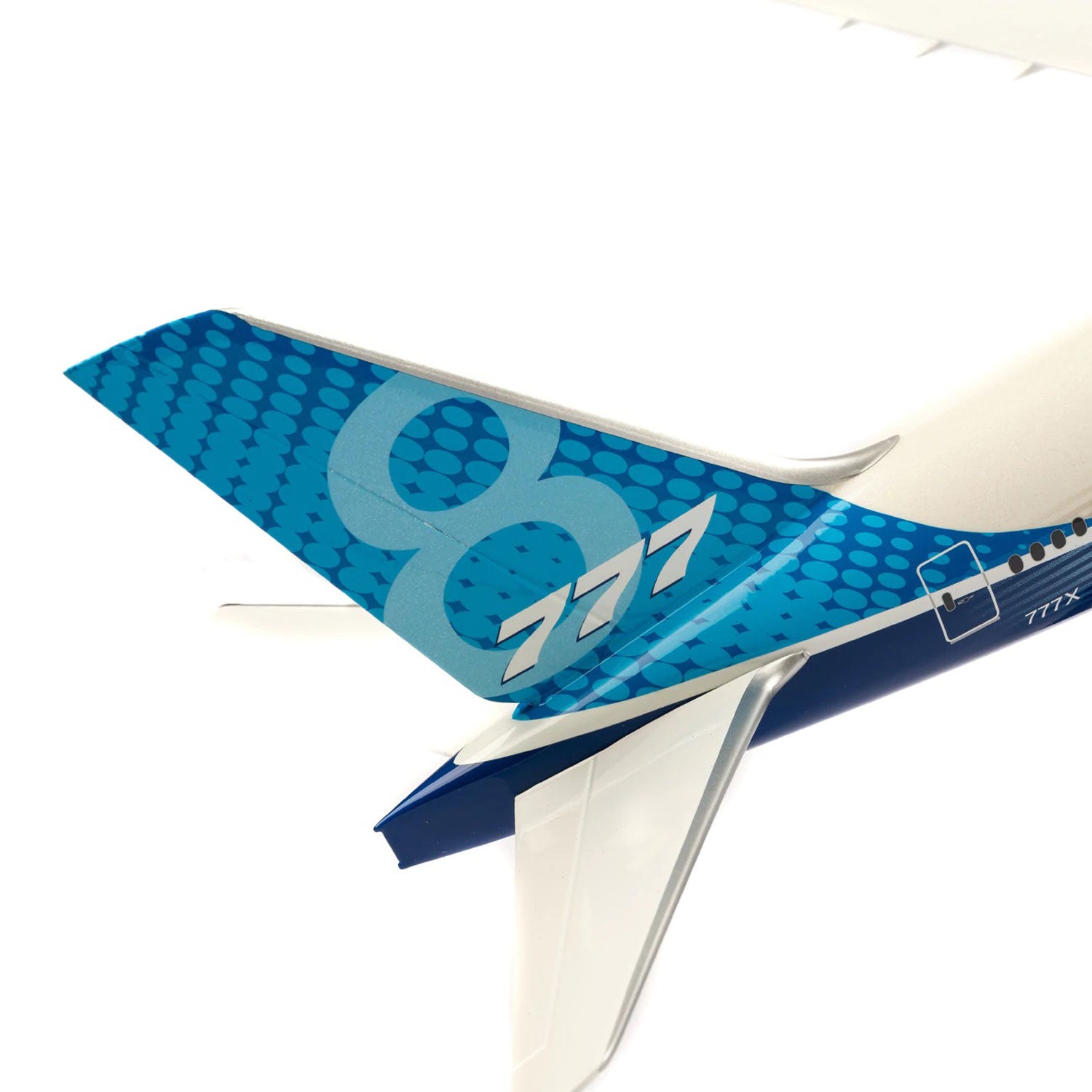 Boeing 777-8 Resin 1/100 Scale Model Aircraft – Pilots HQ LLC.