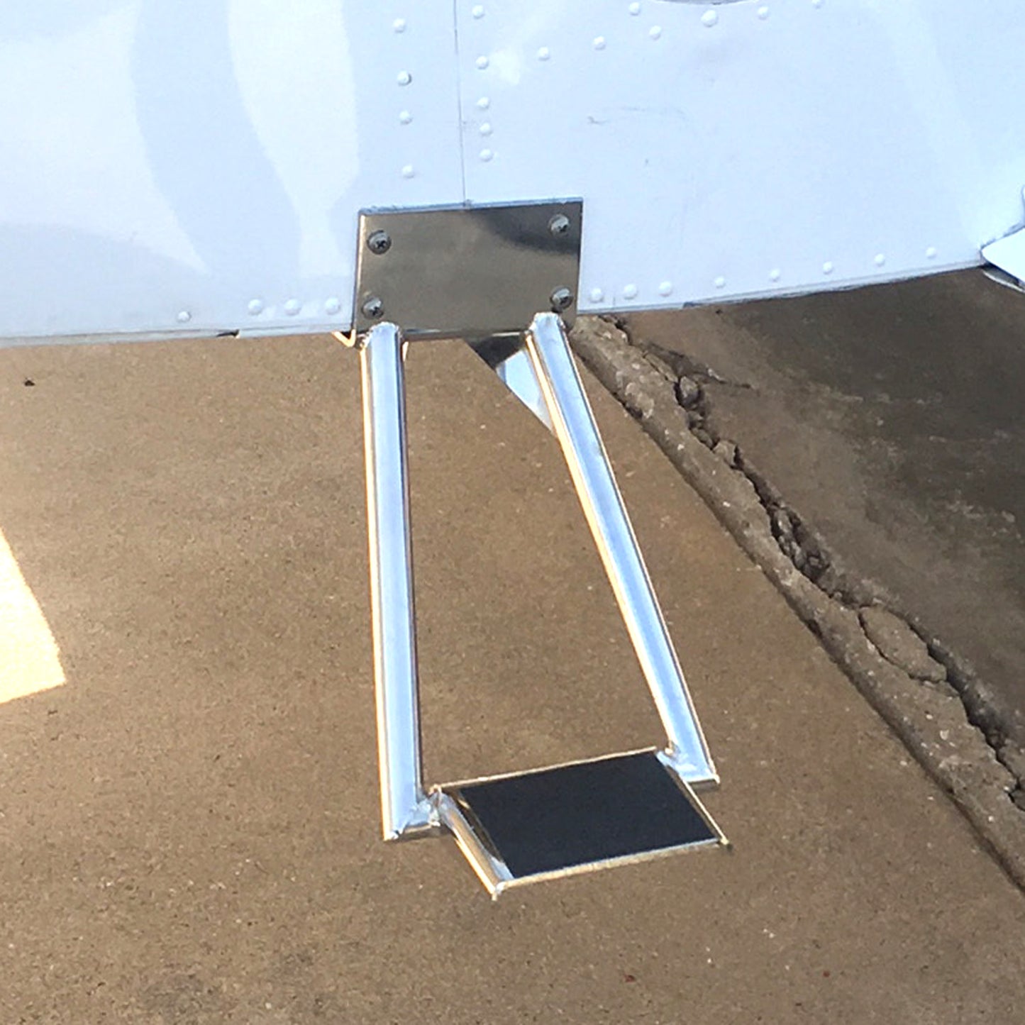 FAA PMA Stainless Passenger Step for Beechcraft Baron and Bonanza, 002-430076-23